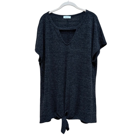 First Love Plus Size Top Like New Size 2X - Picture 1 of 6